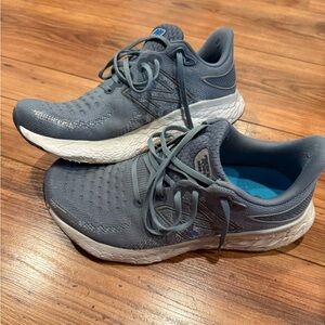 New Balance 1080v12 men’s 9.5 4e